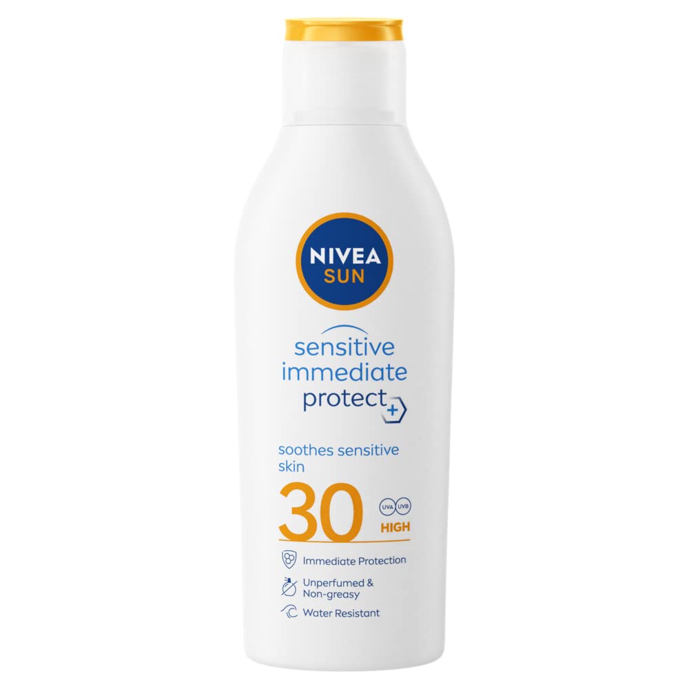 NIVEA SUN Protect & Sensitive Sun Lotion (200ml), Sunscreen with SPF30, Suncream for Sensitive Skin with Aloe Vera, Immediately Protects Against Sun Exposure