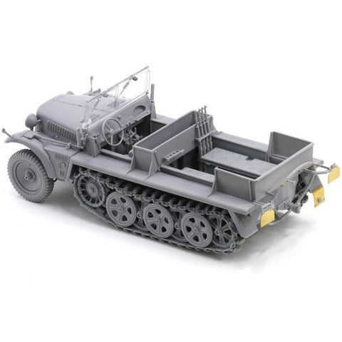 Dragon Models Sd.Kfz.10 Ausf.B, 1942 Production Model Building Kit, Scale 1/35