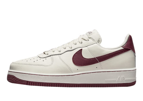 NIKE Air Force 1 '07 An20 Men's Basketball Shoe, Craft Sail/Dark Beet Sail, 45 EU, Artisan Candle Dark Beetroot Candle, 11 AU