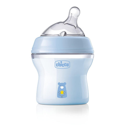 Chicco Natural Feeling Anti-Colic Baby Bottle for 0+ Months, 150 ml, with Soft Silicone Teat and Double Valve, Natural and Instinctive Feel When Vacuuming, Plastic Bottle