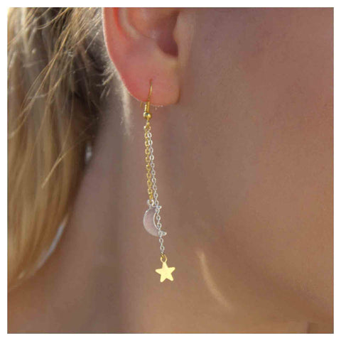 Yheakne Boho Star Moon Dangle Earrings Gold Long Drop Chain Earrings Vintage Tassel Chain Earrings Unique Celestial Earrings Jewelry for Women and Girls