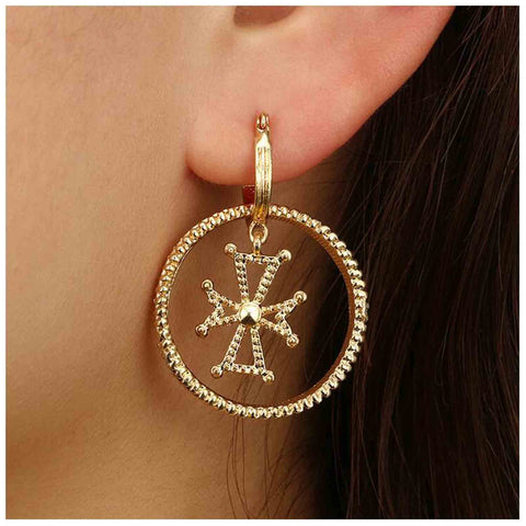 Yheakne Punk Circle Cross Earrings Gold Circle Drop Dangle Earrings Brass Geometric Earrings Modern Chunky Drops Earrings Jewelry for Women and Girls Gifts