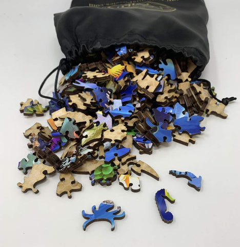 Wooden Jigsaw Puzzle - Turtle Beach by Howard Robinson - 475 Pieces - Made in USA by Nautilus Puzzles