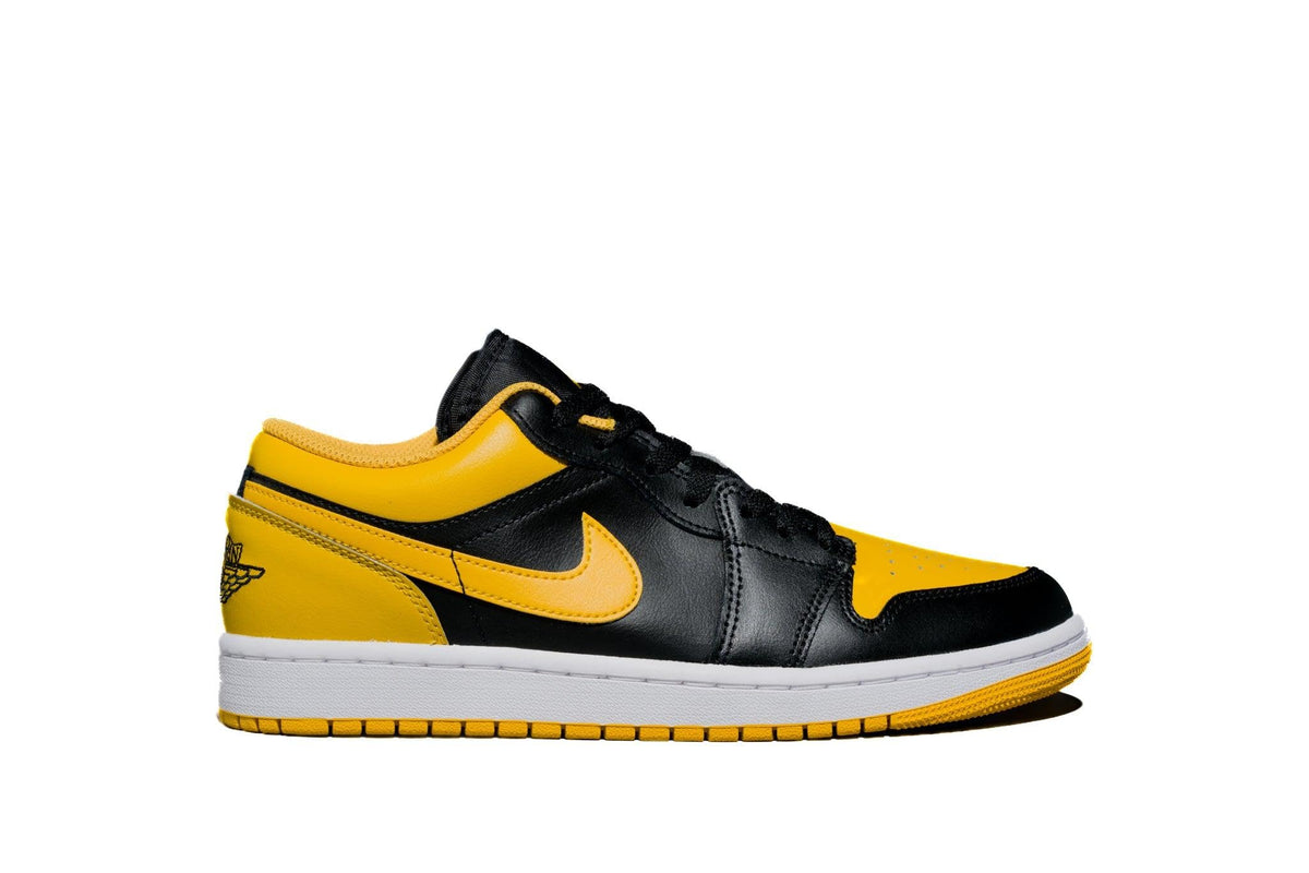 Air Jordan 1 Low Men's Shoes Black/Yellow Ochre-White (553558 072) (Black/Yellow Ochre-White, US Footwear Size System, Adult, Men, Numeric, Medium, 7)