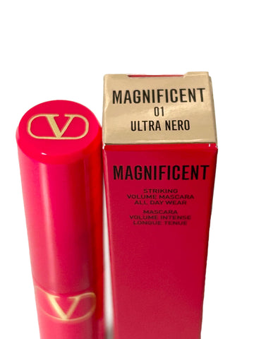 Valentino Magnificent Smudgeproof Volumizing Mascara