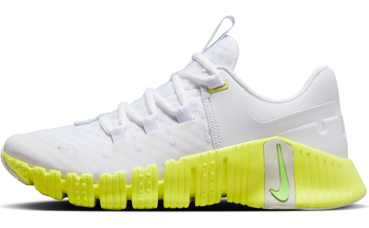 Nike Free Metcon 5 Women's Workout Shoes (DV3950-106, White/Luminous Green/SEA Glass/Lime Blast) Size 9.5