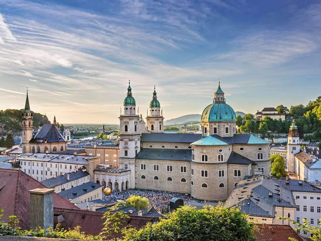 Ravensburger Salzburg, Austria 500 Piece Jigsaw Puzzle for Adults and Kids Age 10 Years Up